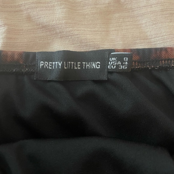 Pretty Little Thing strapless mini dress - Picture 3 of 3